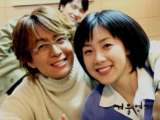 老牌男神裴勇俊将结婚 《冬季恋歌》中的翩翩少年还是