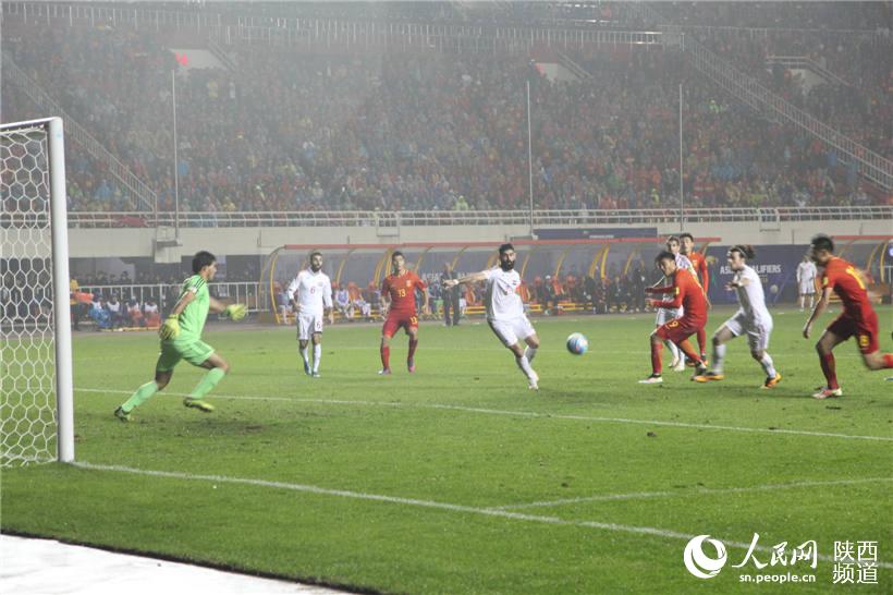 世预赛国足西安主场0:1负于叙利亚 出线前景堪