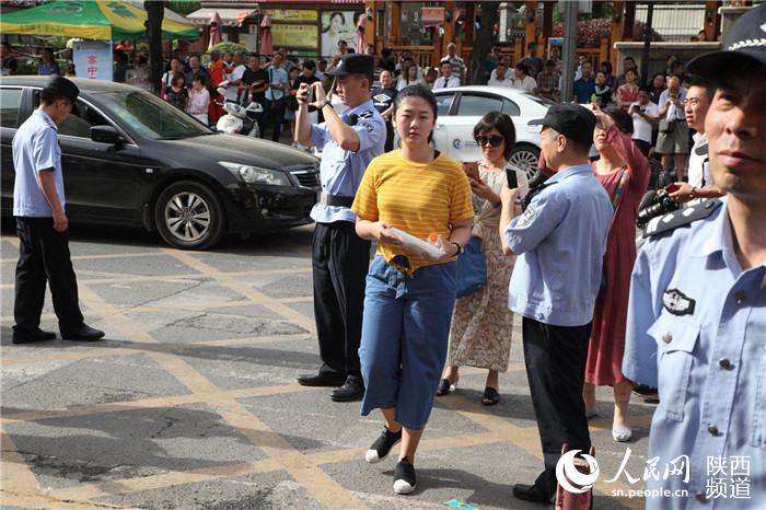 ͼΪЯ��׼��֤׼������߿�����Ŀ�����������/��