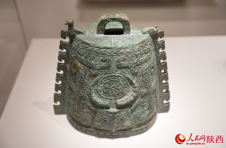 “吉金·中国”展上展出的精品文物。人民网记者 李志强摄