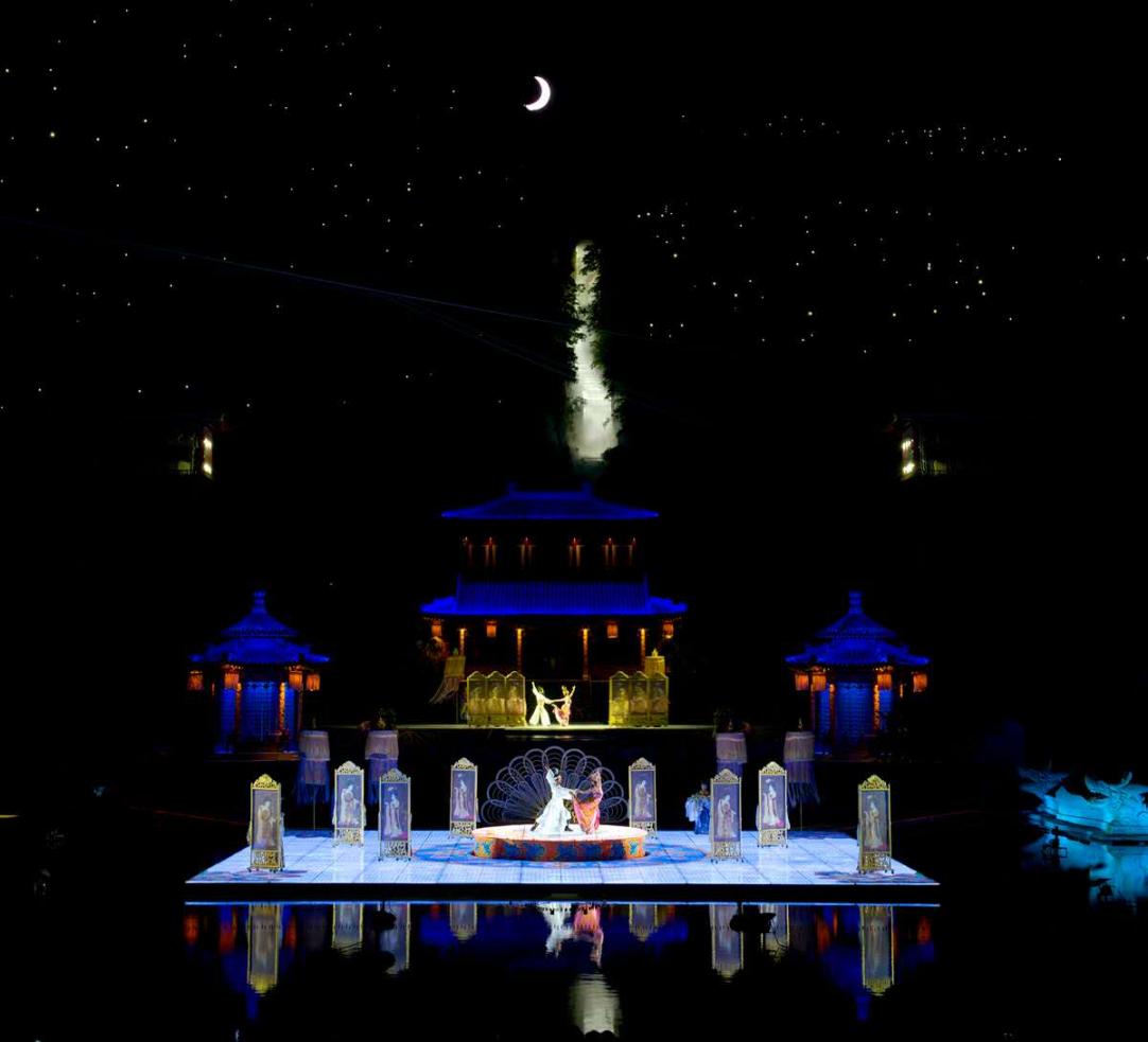 《长恨歌》演出现场。西安华清宫景区供图