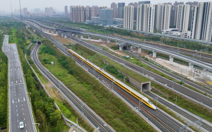 西延高铁启动时速385公里提速试验