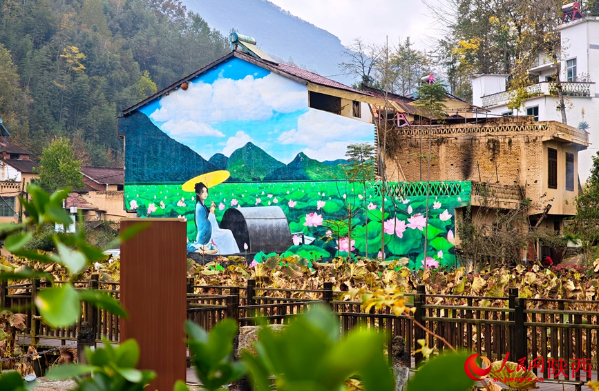 鐘家溝村村景。人民網記者 鄒星攝