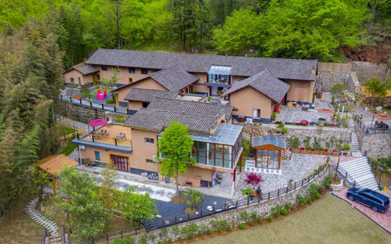 春日的贝壳山居民宿(资料图)。受访者供图