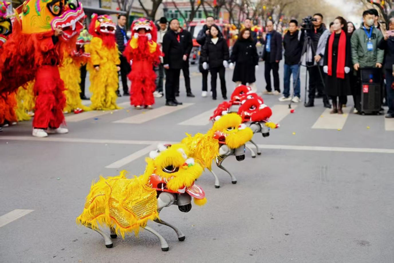 宝鸡市凤翔区社火游演现场。宝鸡市凤翔区委宣传部供图