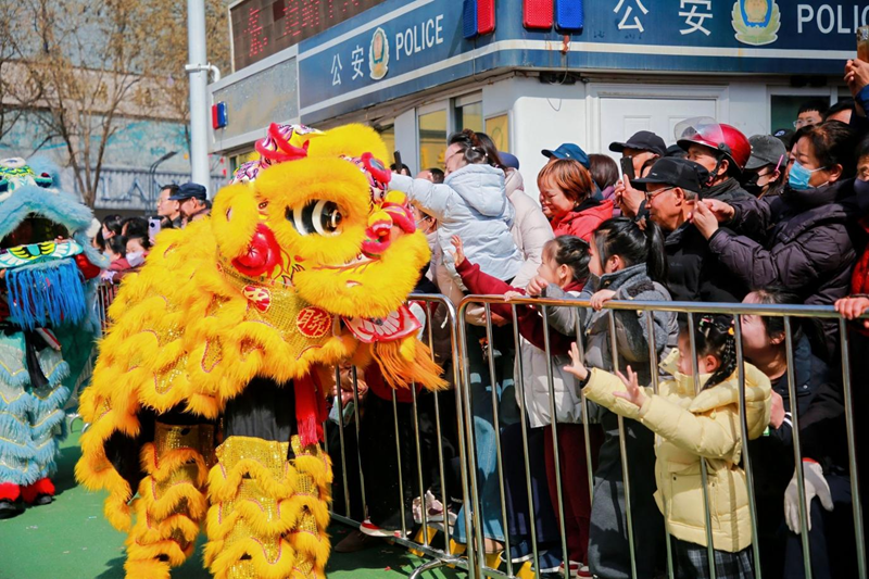 宝鸡市凤翔区社火游演现场。宝鸡市凤翔区委宣传部供图