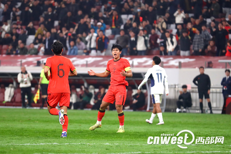 中国U23男足2比2战平泰国。