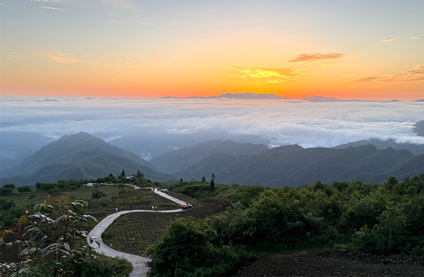 徐家沟‌云海日出景观。吴永杰摄