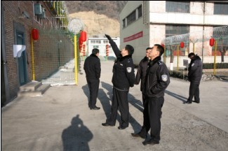 红石岩监狱多措并举确保春节监狱安全 br