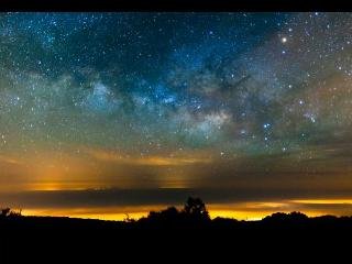 挪威摄影师七天拍摄震撼视频 银河系美若天堂