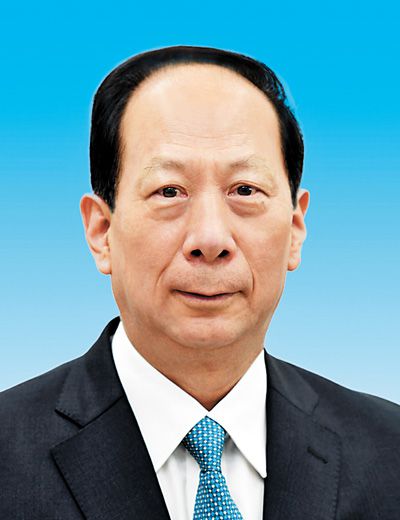 石泰峰代表(内蒙古自治区党委书记,自治区人大常委会主任)