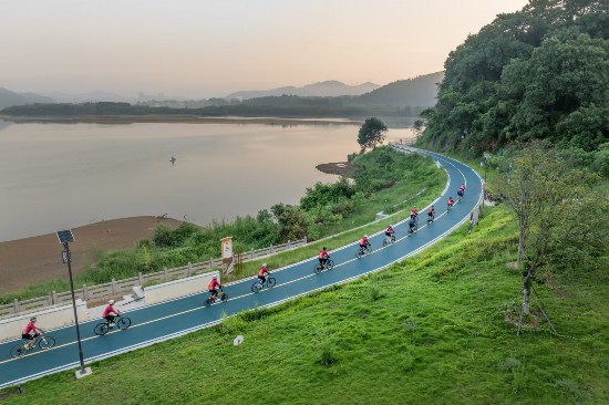 武夷山國家公園1號風景道（南平崇陽溪段）。吳大灼 攝