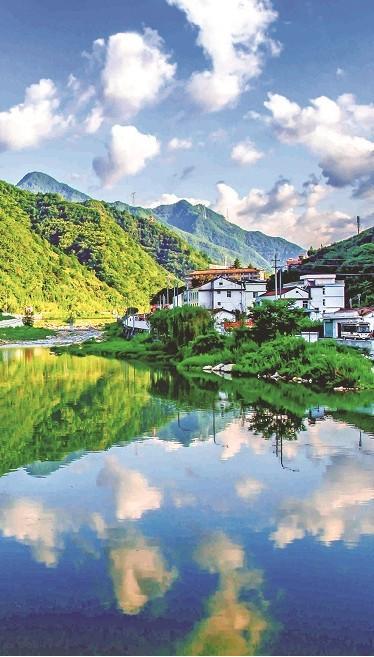佛坪县椒溪河（资料照片）。 陕西省水利厅供图